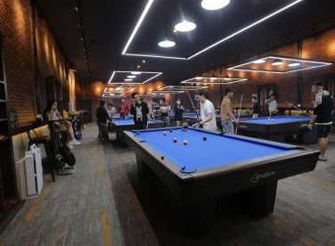 Tìm hiểu về một số dụng cụ chơi bida